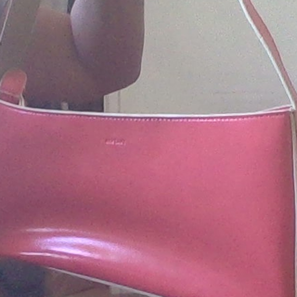 Handbag - Picture 2 of 3